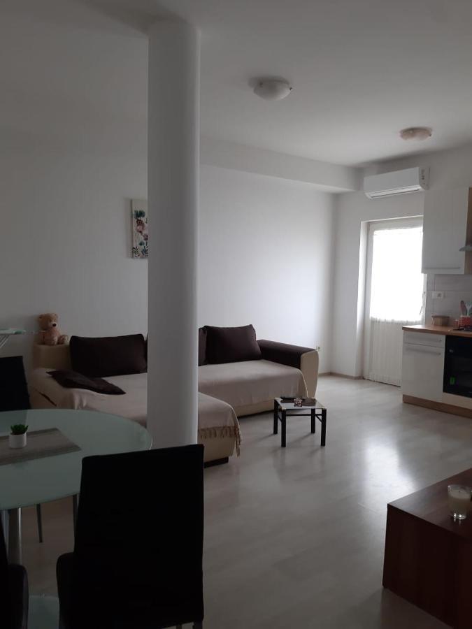 Apartman Tanja Apartment Bilice Bagian luar foto