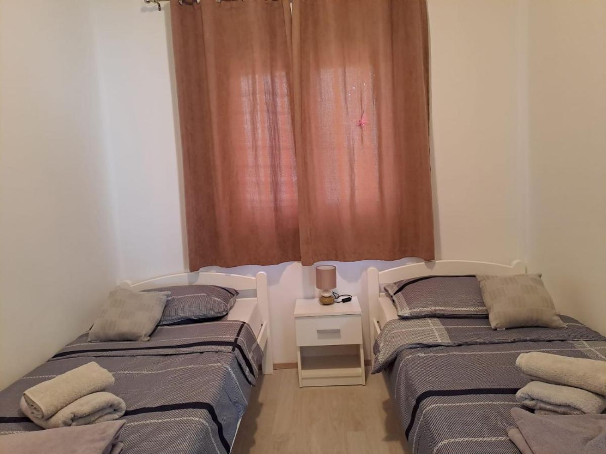 Apartman Tanja Apartment Bilice Bagian luar foto